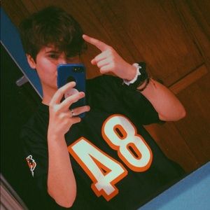 Meet your Posher, Your dude